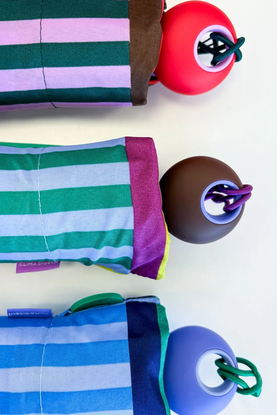Paraguas Plegable Con Diseño De Rayas De Colores