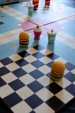 Parchís Con Diseño De Comida Rápida