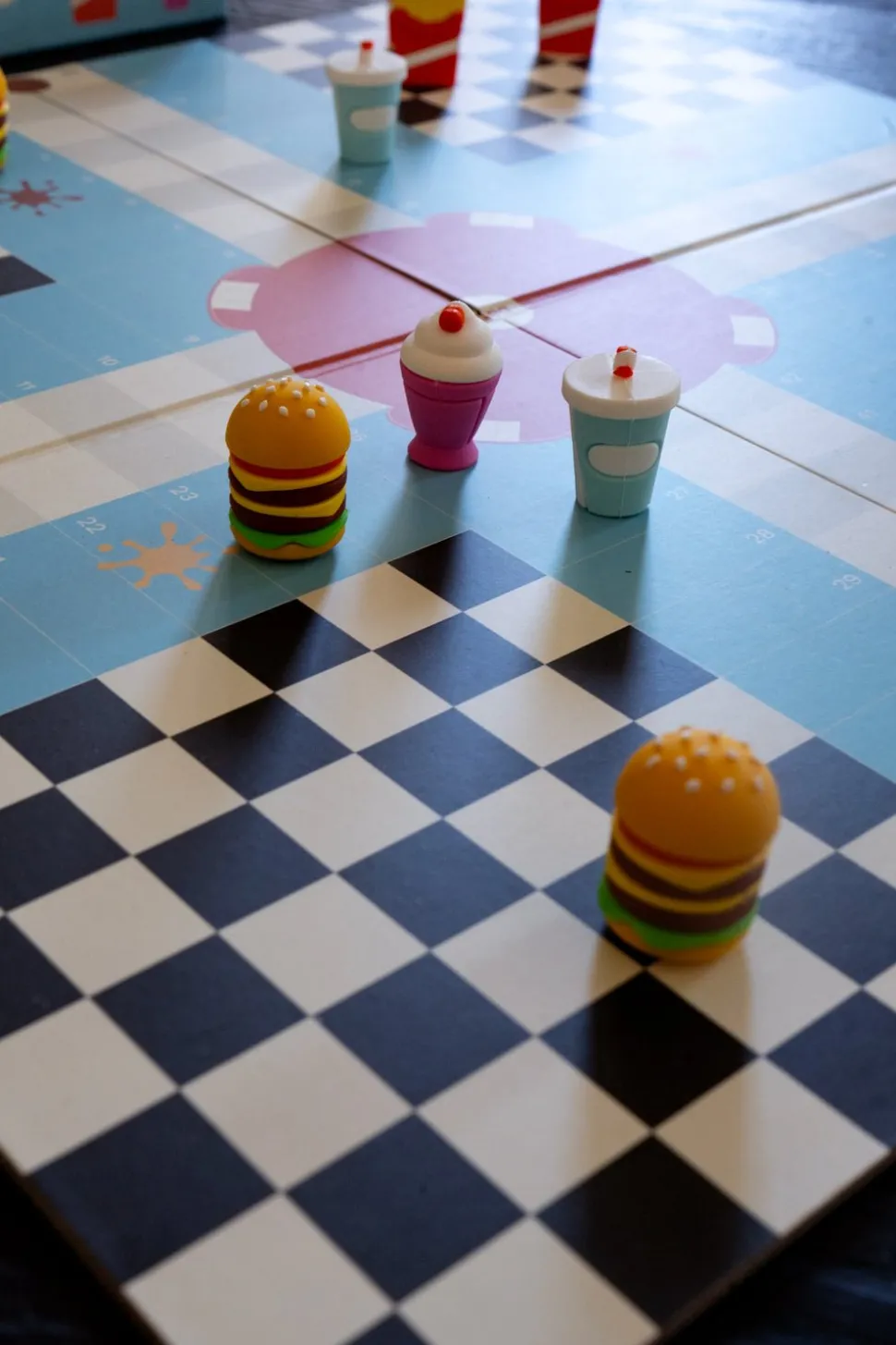 Parchís Con Diseño De Comida Rápida