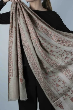 Pashmina Entera Bordada A Mano