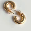 Pendientes Dorados Con Diseño De Aros Pequeños