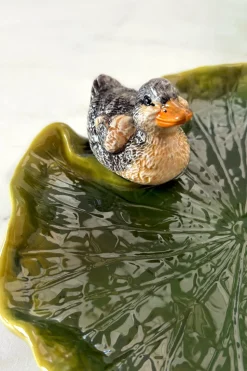 Plato Con Diseño De Hoja Y Figura De Pato