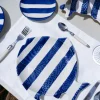Plato Llano De Cerámica Con Diseño De Pez De Rayas Azules