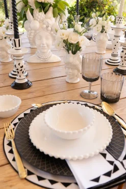 Plato Llano De Porcelana Diseño Bolitas