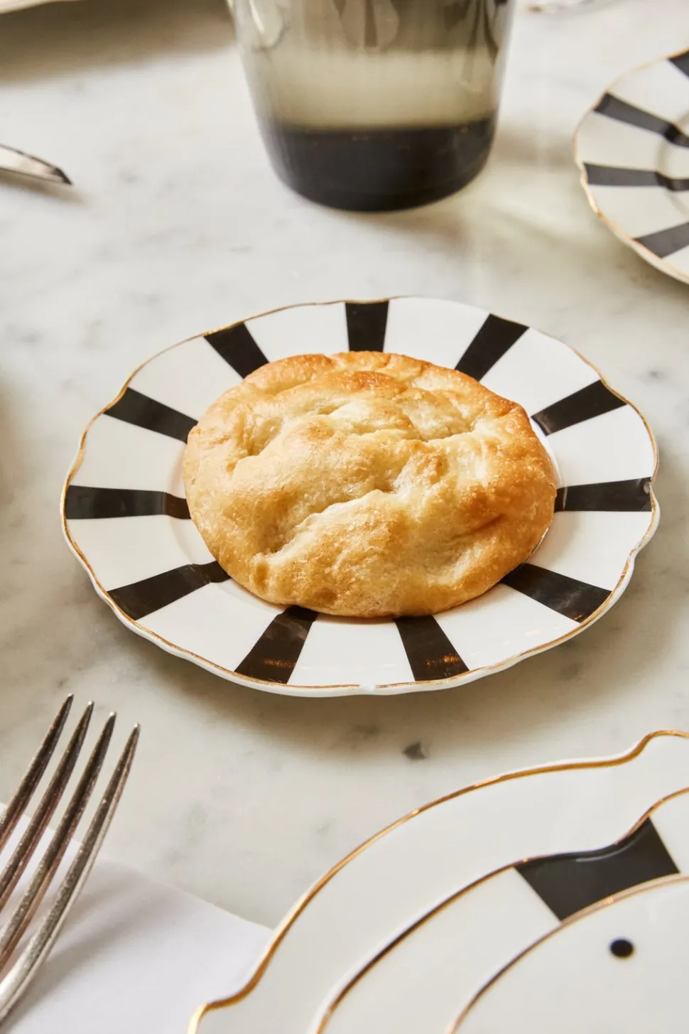 Plato Pan Rayas Cristina Oria