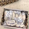 Polvorones En Caja De Flores Co