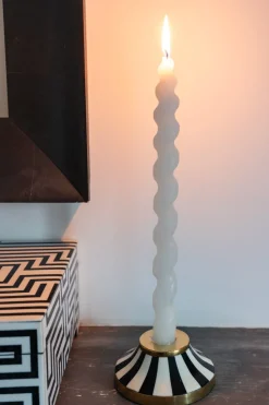 Portavelas De Resina Con Diseño De Rayas Blancas Y Negras Bajo Pequeño