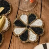 Posavasos Flor Blanco Y Negro Bordado Con Cuentas