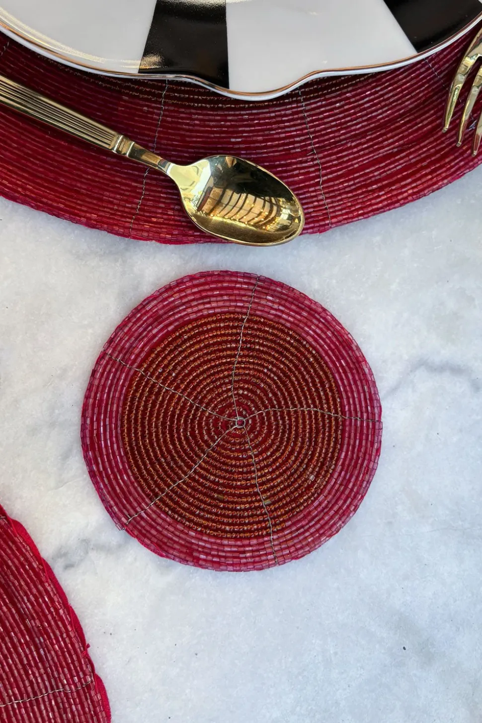 Posavasos Rojo Bordado Con Cuentas