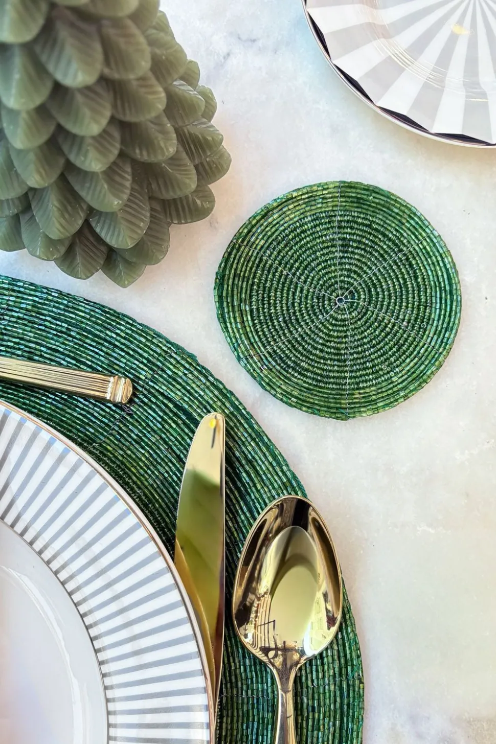 Posavasos Verde Bordado Con Cuentas