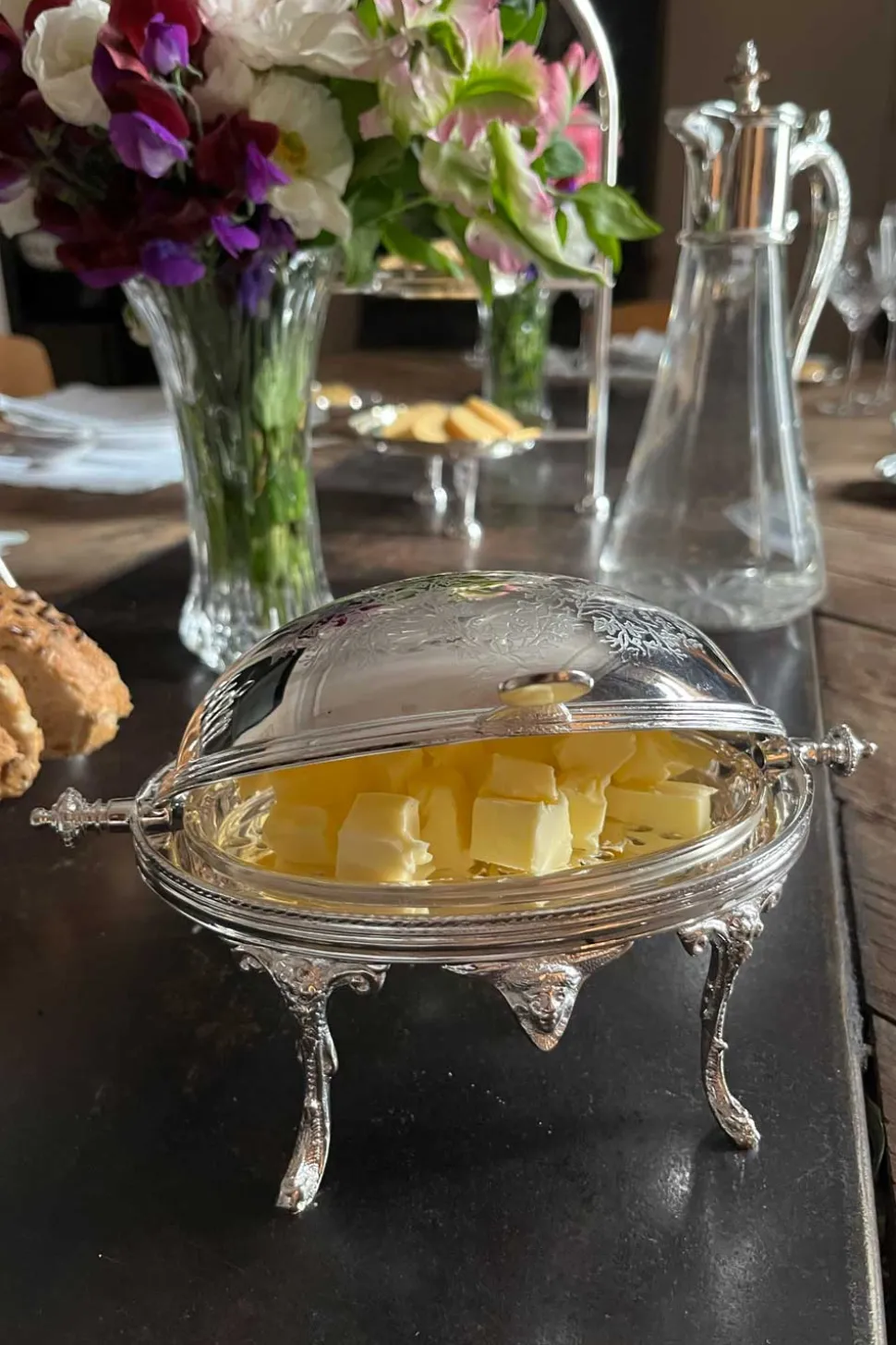 Recipiente Con Tapa Plegable De Plata Co