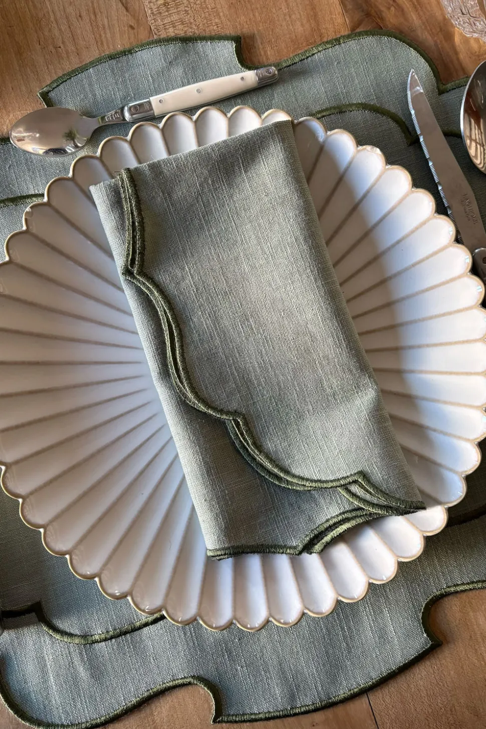 Servilleta Con Diseño De Blonda