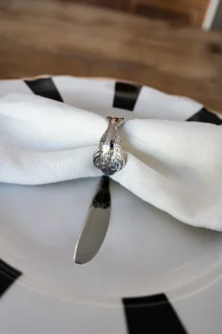 Servilletero Con Diseño De Cuchillo Plateado