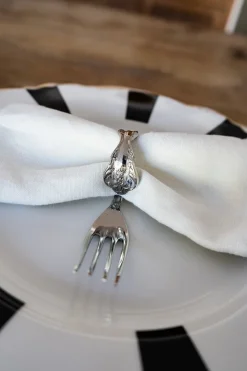 Servilletero Con Diseño De Tenedor Plateado