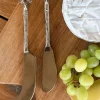 Set De 2 Cuchillos Para Quesos Con Diseño De Ciervo