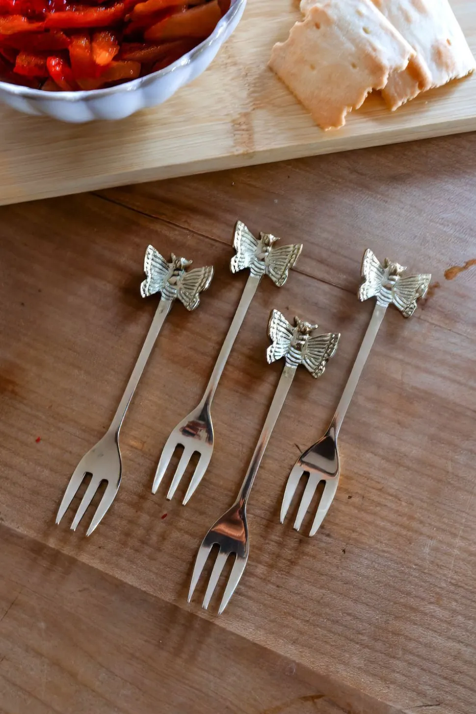Set De 4 Tenedores De Bronce Con Diseño De Mariposa