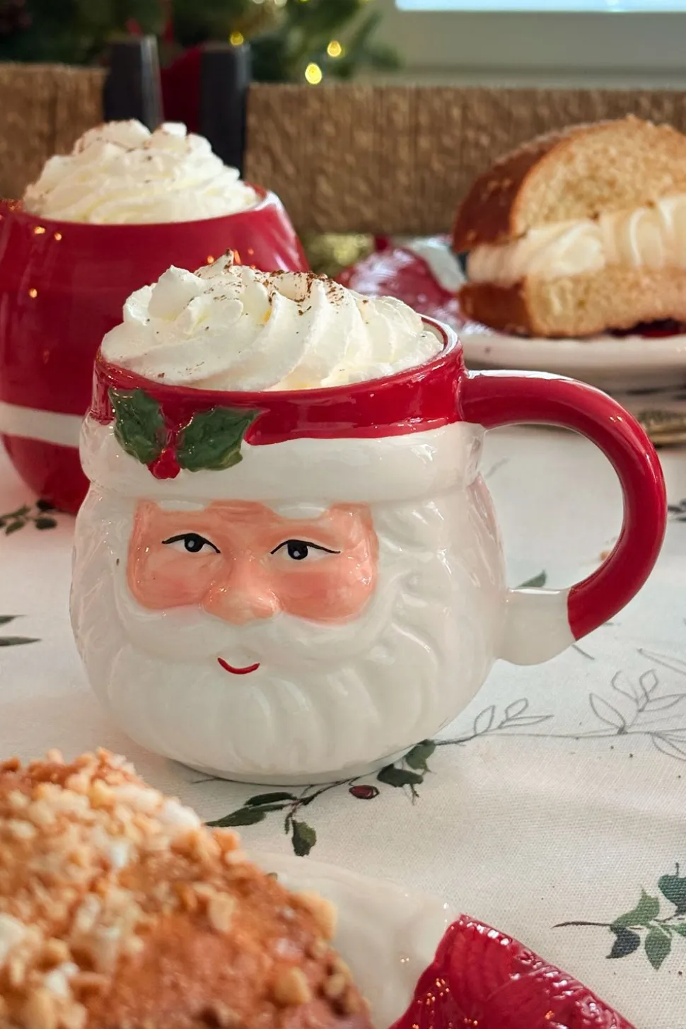 Set De Dos Tazas Con Diseño De Papá Noel