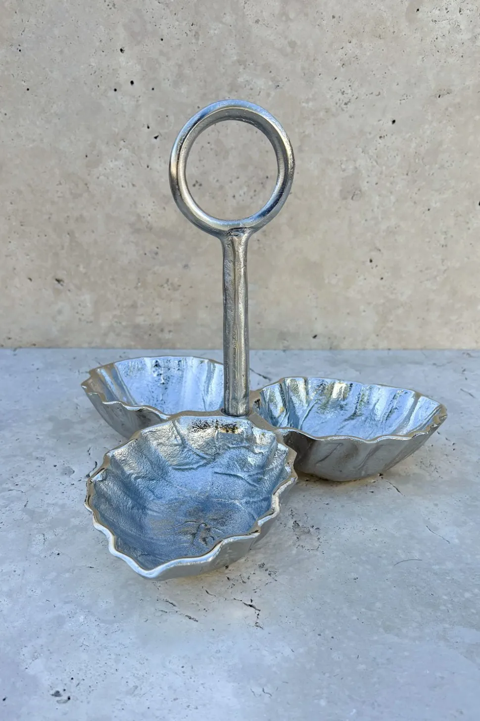 Soporte Plateado Con Tres Cuencos