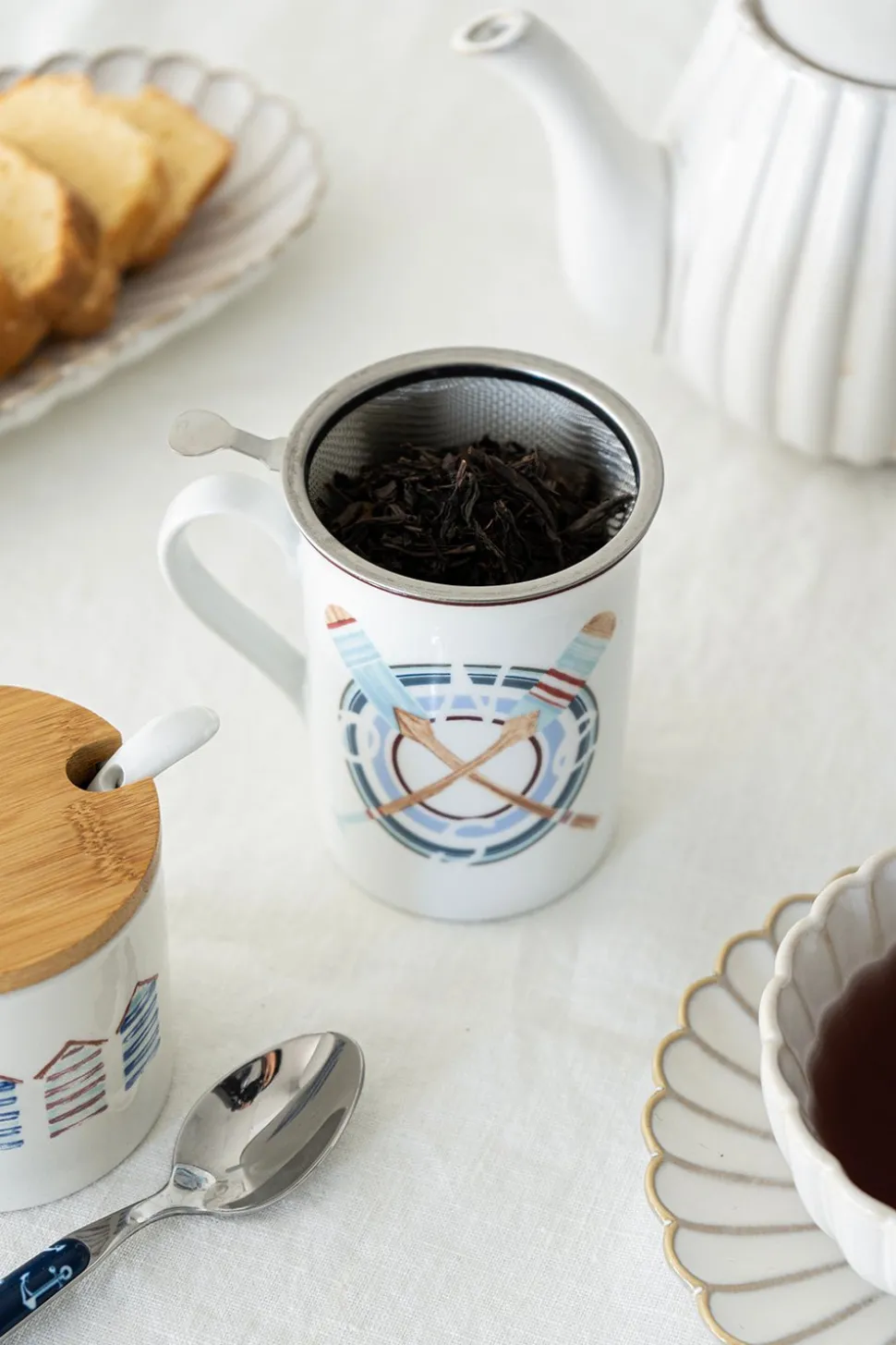 Taza Con Filtro Para Infusiones De Porcelana Con Diseño Náutico