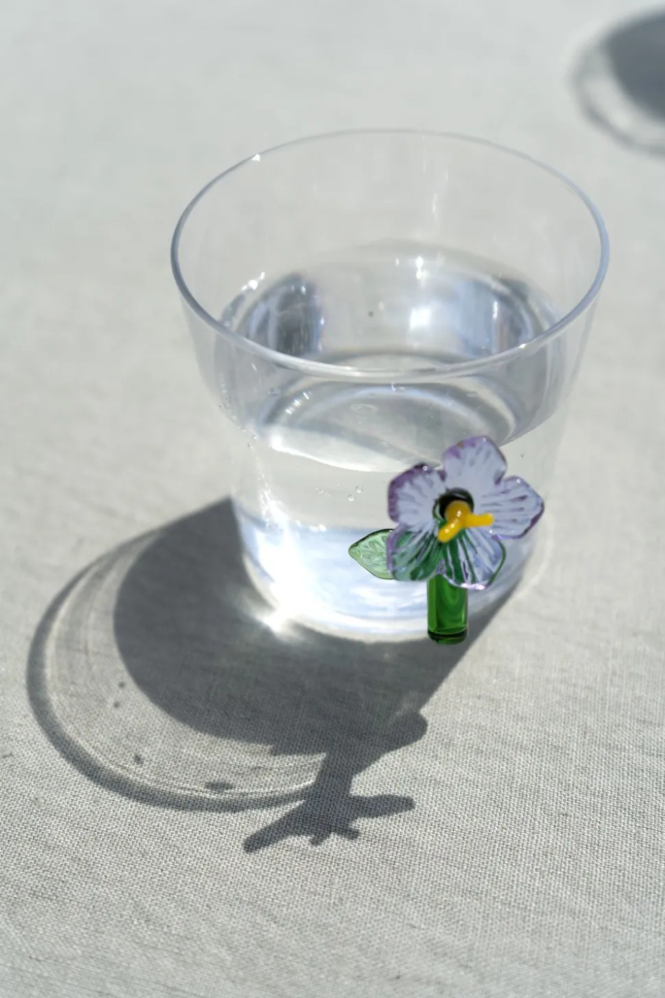 Vaso De Vidrio Soplado Diseño Botánico Flor Lila