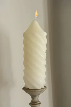 Vela Ancha Con Diseño En Espiral Blanca Grande