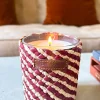 Vela Artesanal De Cuero Y Rafia Con Fragancia Rosa Oud Pequeña