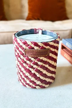 Vela Artesanal De Cuero Y Rafia Con Fragancia Rosa Oud Pequeña