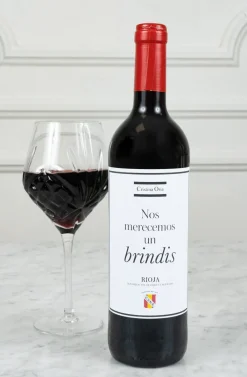 Vino Cune Rioja Crianza "Nos Merecemos Un Brindis"